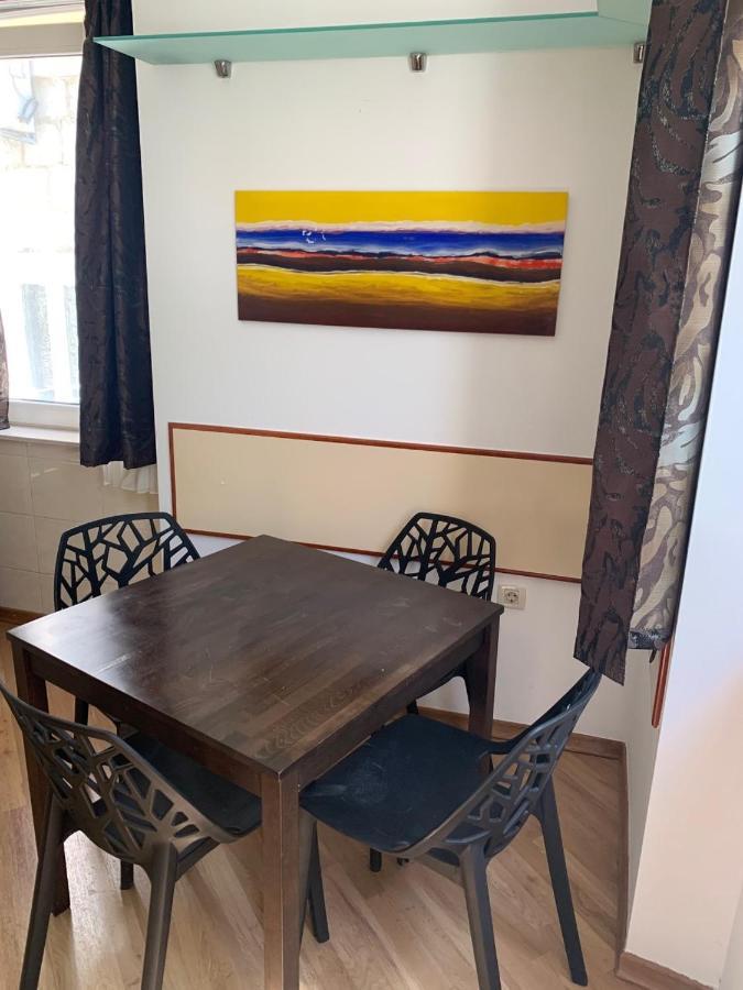 Apartments Epicentar Centar Baška Voda Kültér fotó