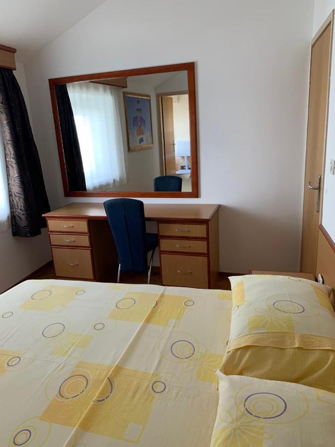 Apartments Epicentar Centar Baška Voda Kültér fotó