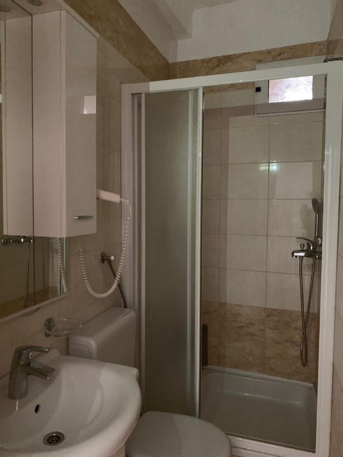Apartments Epicentar Centar Baška Voda Kültér fotó