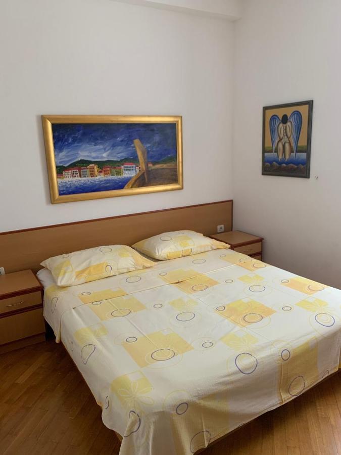 Apartments Epicentar Centar Baška Voda Kültér fotó