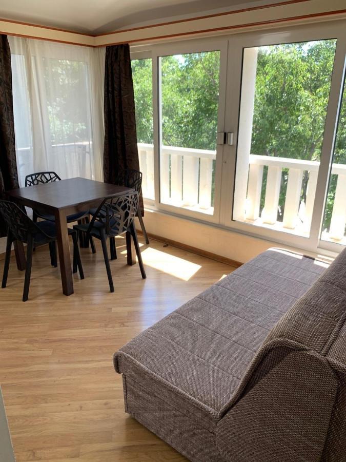 Apartments Epicentar Centar Baška Voda Kültér fotó